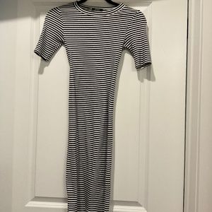 Vici Black and white striped midi ribbed shirt dress